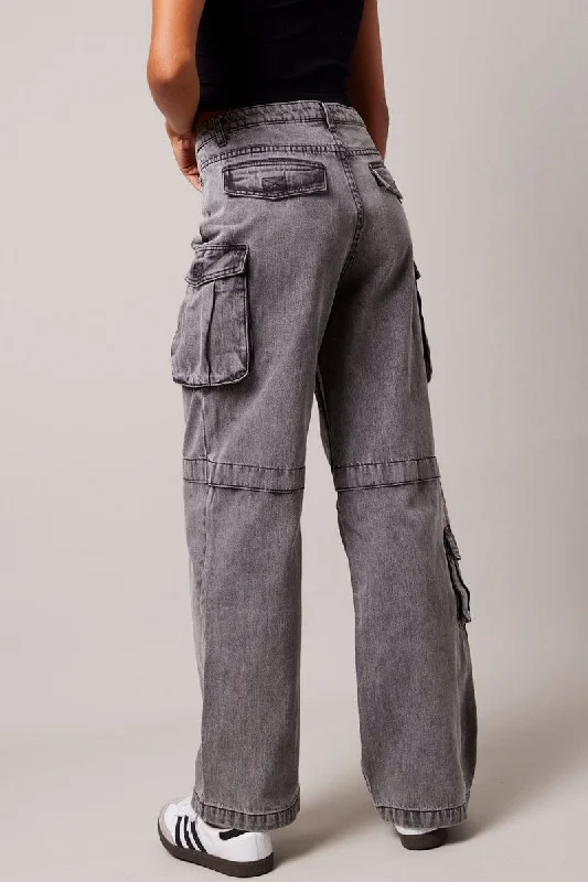 Grey Cargo Jean Out Pocket